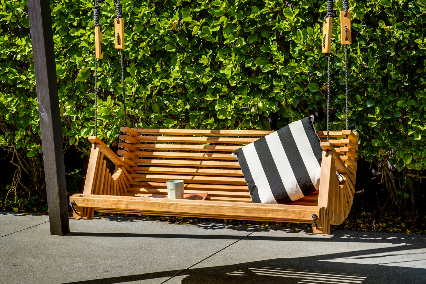 Swing Seat (Black Rope)